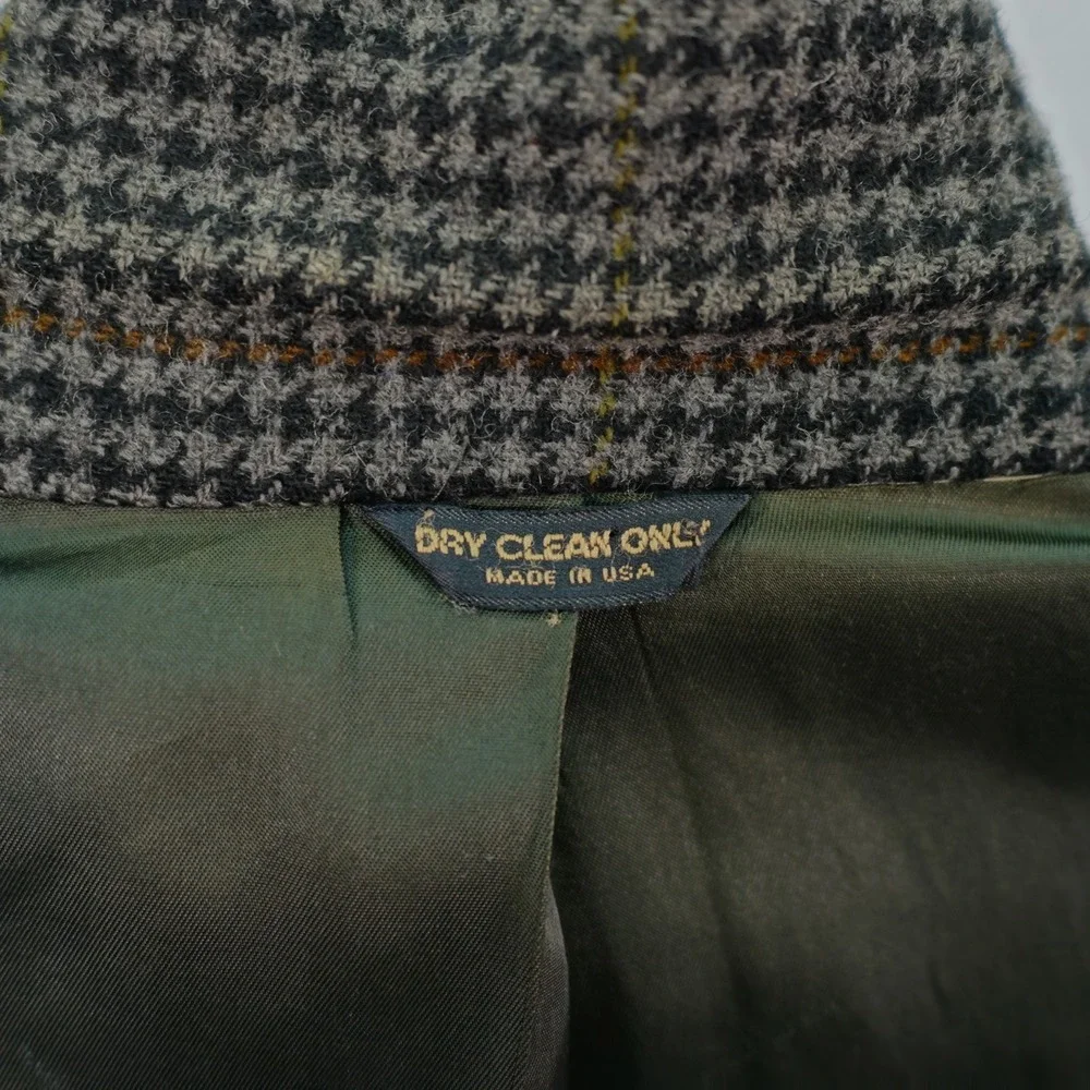 Bill Blass Signature -44R- Tweed Wool Black Gray Houndstooth W/ Brown Green Wind
